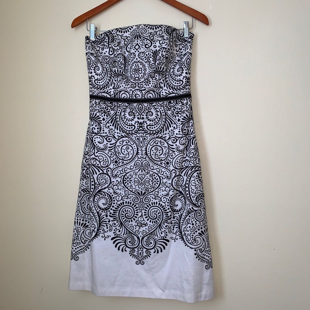 Ann Taylor Classic black & White hepburn style  Dress Size 2